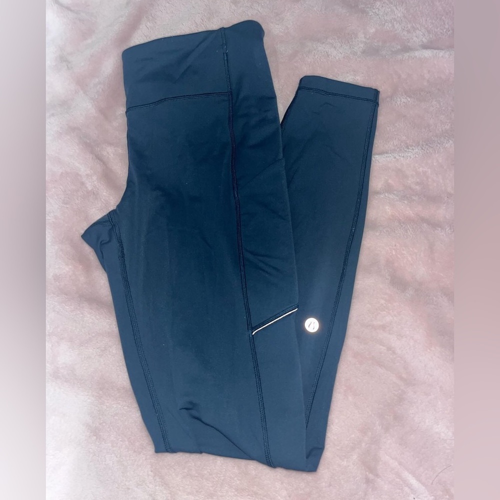 Lulu leggings NEW